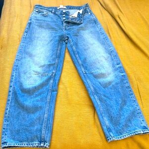 Madewell - Darted Barrell-leg jeans. Dobbins Wash. Standard length. Size 25